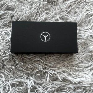 Mercedes Key Box